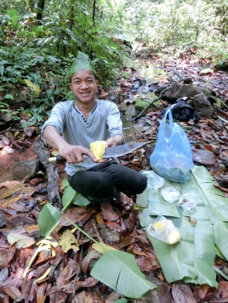 akha (15)